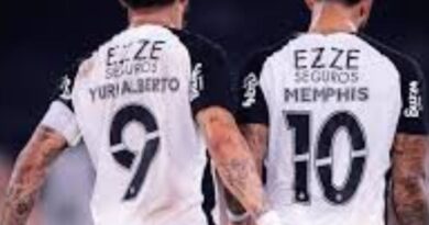 Escalação do Corinthians: Memphis Depay e Yuri Alberto não treinam em campo antes da final